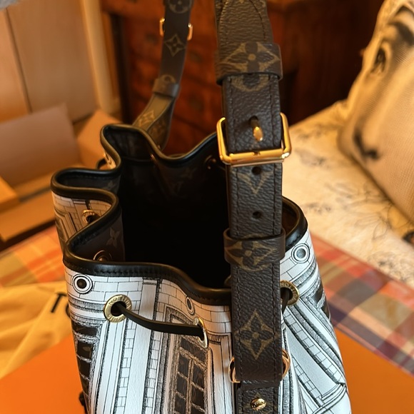 Authentic Nordstrom bought Louis Vuitton Fornasetti bucket bag never used - Picture 3 of 10